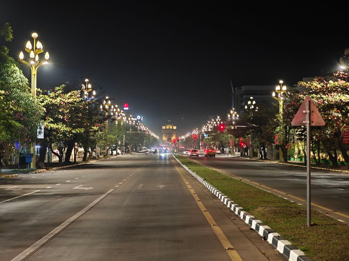 Главный проспект и триумфальна арка в перспективе