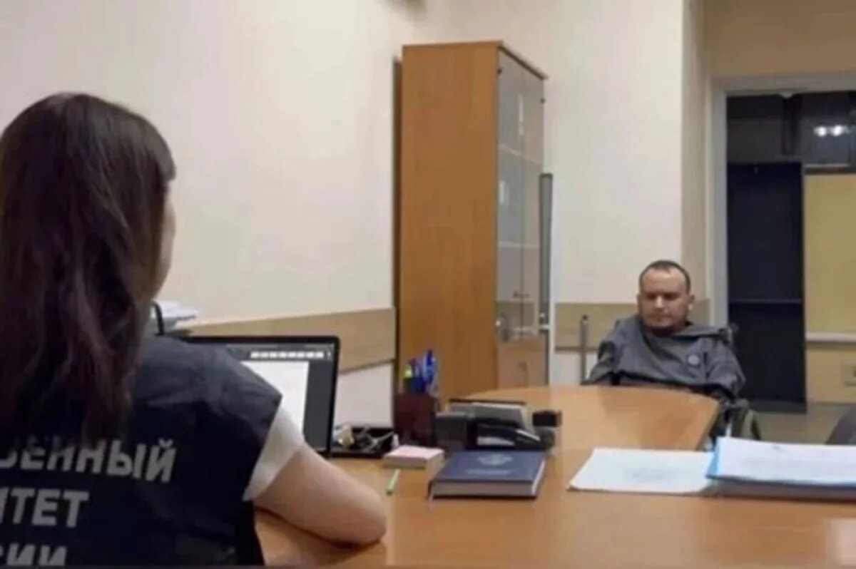    По внешности Васина нельзя предположить, что он жестокий садист.