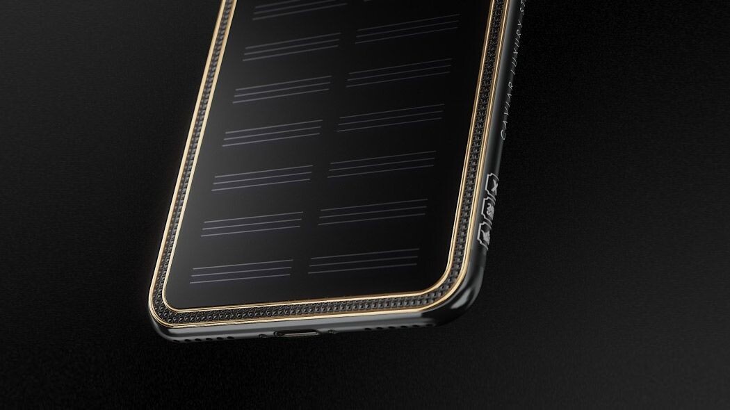 Tesla Phone может получить емкость от 5000 до 7000 мА·ч, используя литий-железо-фосфатные (LFP) батареи или графеновые технологии.

Ожидается сверхбыстрая зарядка мощностью 250 Вт, позволяющая восполнять заряд за 10-15 минут. Поддержка беспроводной зарядки, в том числе от солнечных панелей, встроенных в корпус, усилит автономность.