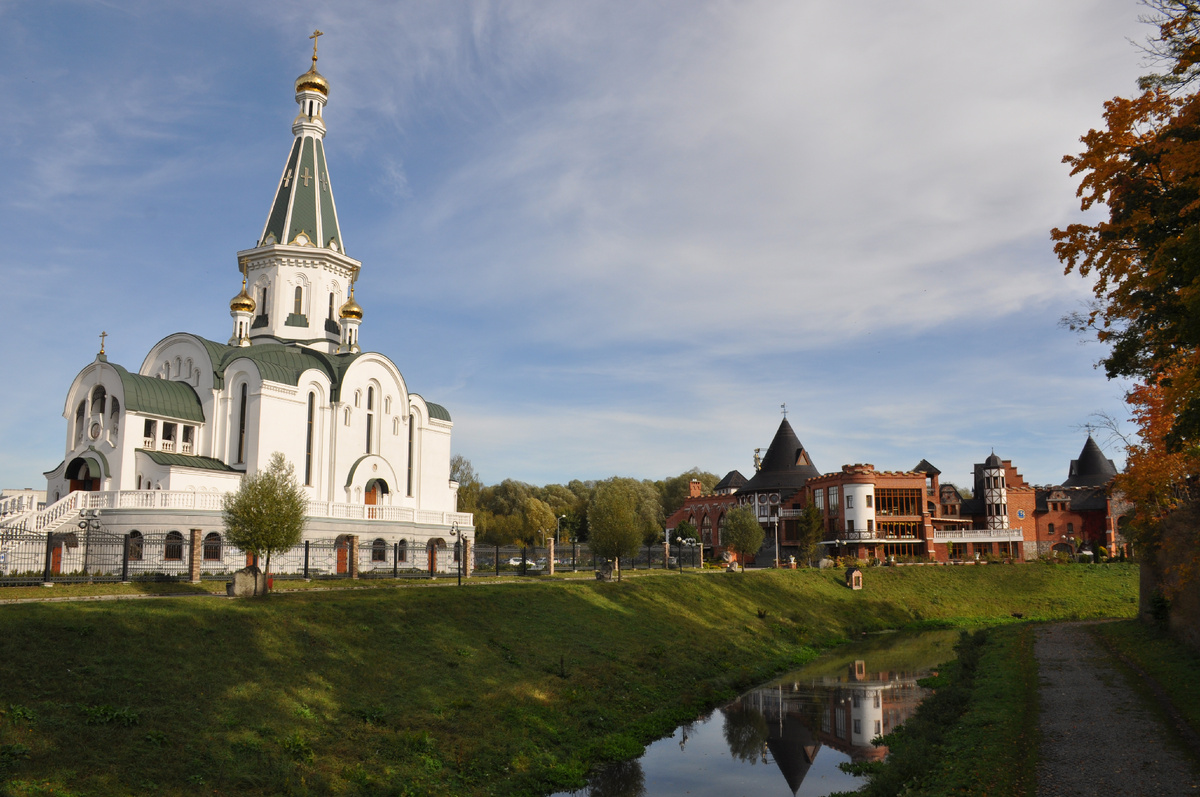 Храм Александра Невского. Октябрь 2018 года.
