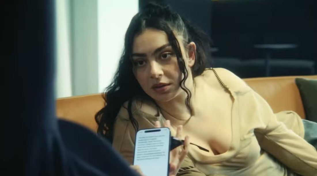     Кадр из фильма «Момент» (2026)