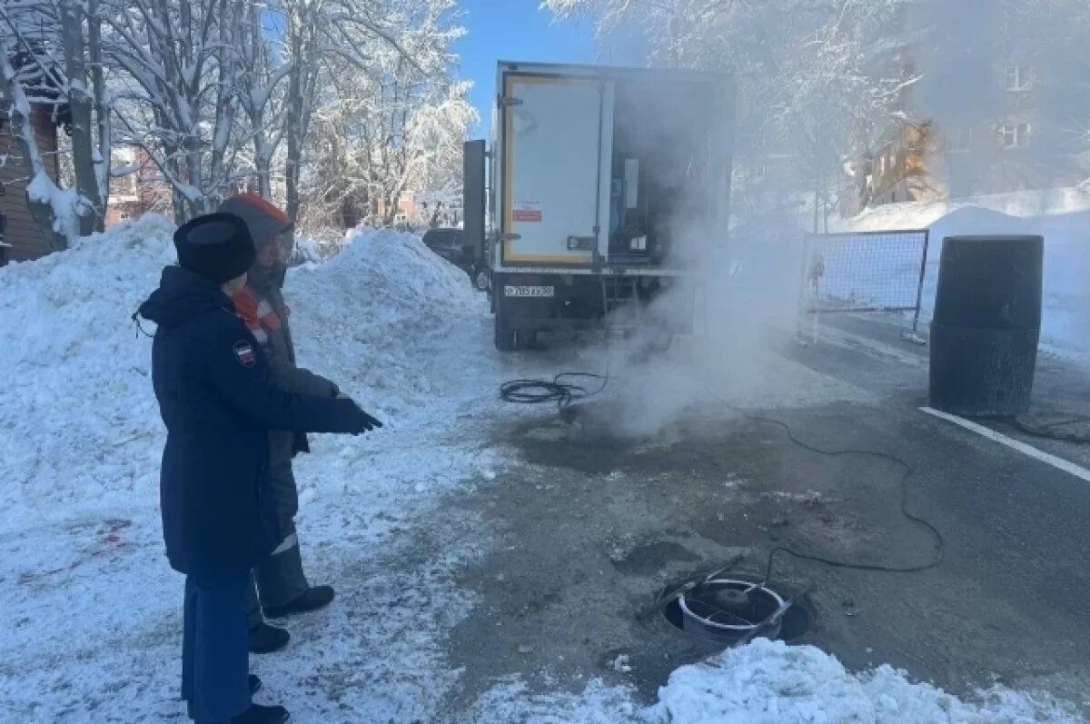    Прокуратура контролирует устранение аварии на теплотрассе по улице Чкалова