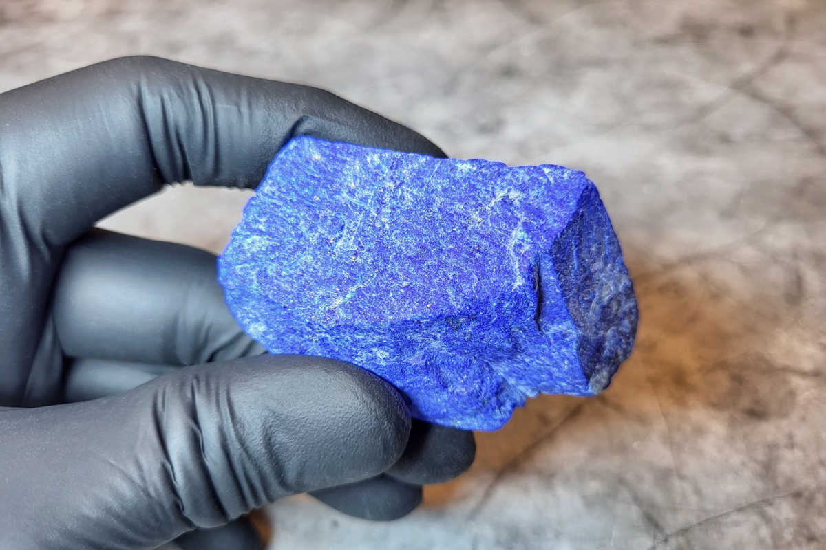 Сырье для огранки лазуритов Русджемс