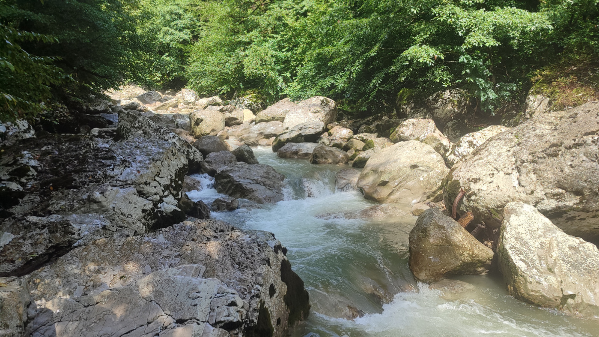 Река Аапста