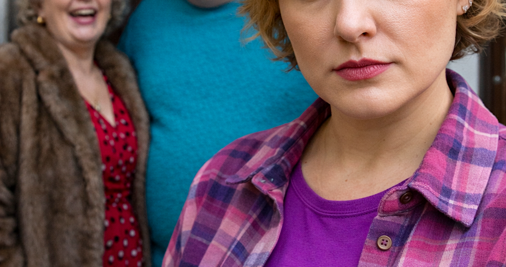 Родня мужа решили, что мой дом — их территория. Я быстро разубедила.