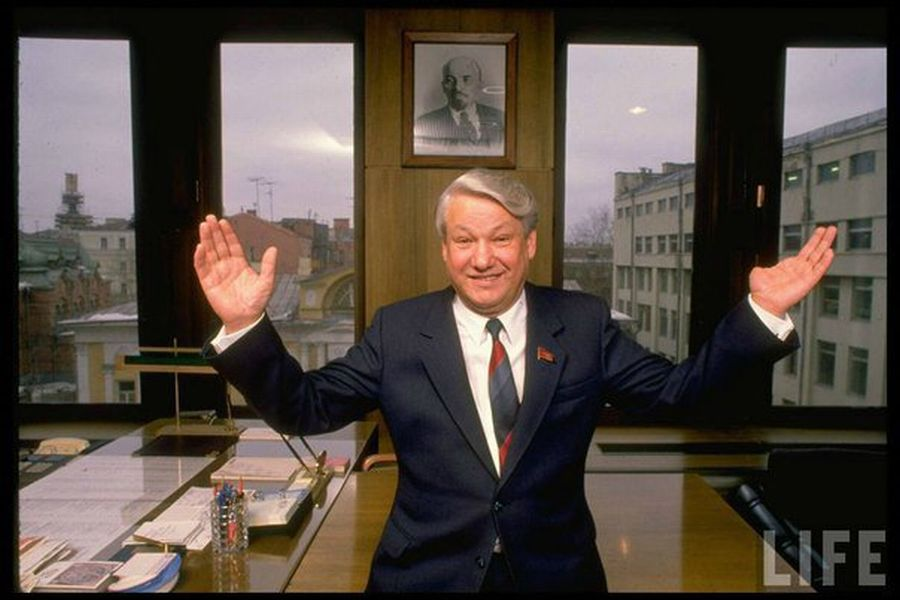 1989. Фото Бориса Ельцина из журнала «Life». Ельцин — замглавы Госстроя