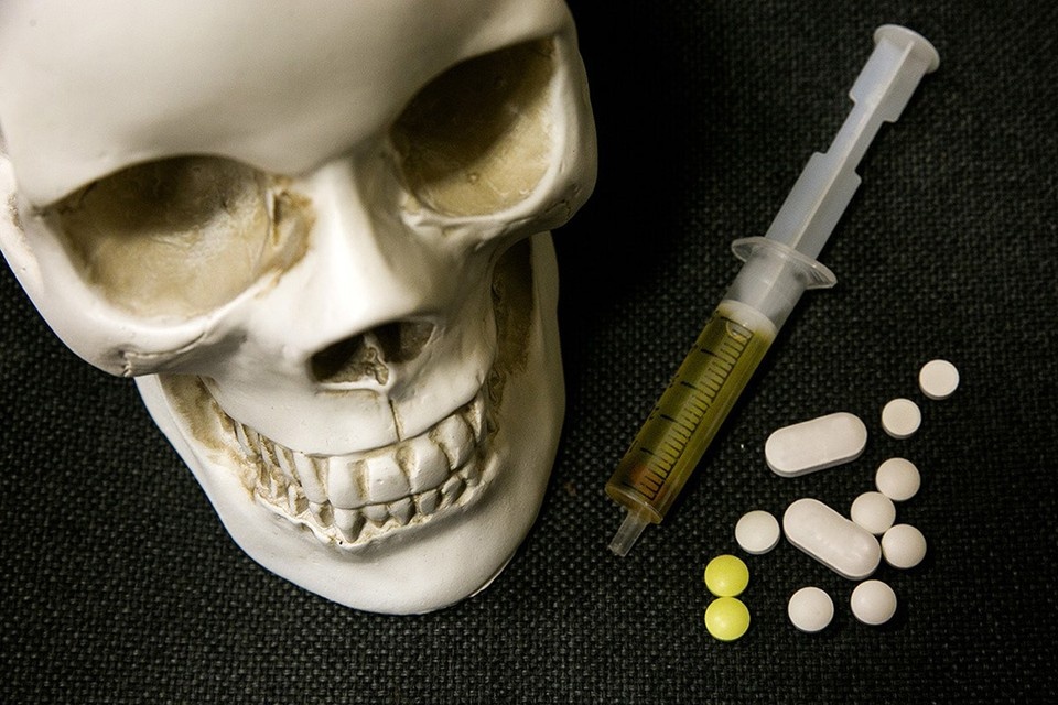    В РФ предлагают ужесточить ответственность за незаконные манипуляции с героином. Павел МАРТИНЧИК