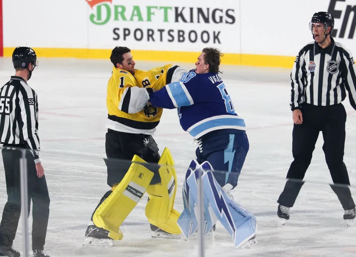     В столице США о драке Василевского со Свайменом: два разъярённых гиганта сошлись у синей линии