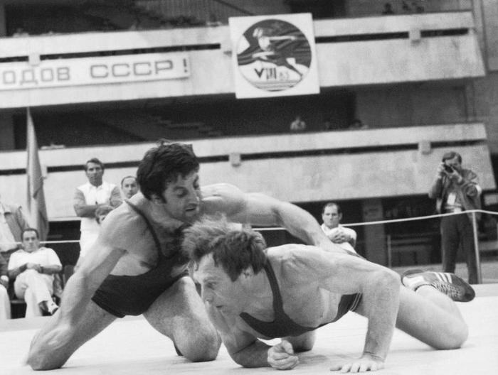 Михаил Саладзе (слева). Обложка © ТАСС / Гиви Киквадзе, Михаил Чумин