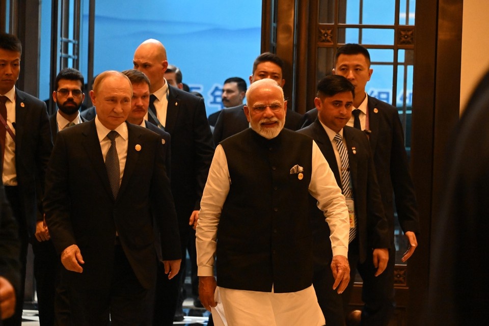    Трамп заявил, что Индия пообещала перестать покупать российскую нефть Михаил ФРОЛОВ