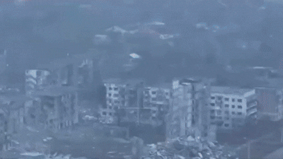    ВКС России нанесли удар ФАБ-3000 по ПВД ВСУ. Видео: "Портфель Генштаба"