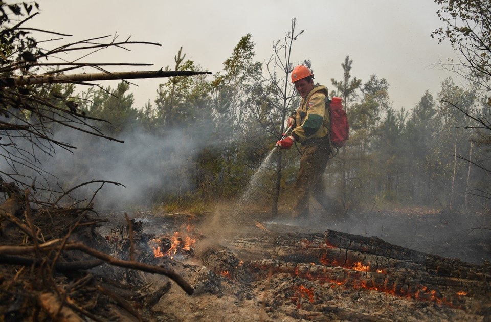    Насколько сложным будет сезон для лесных пожарных — прогнозов пока нет Иван МАКЕЕВ