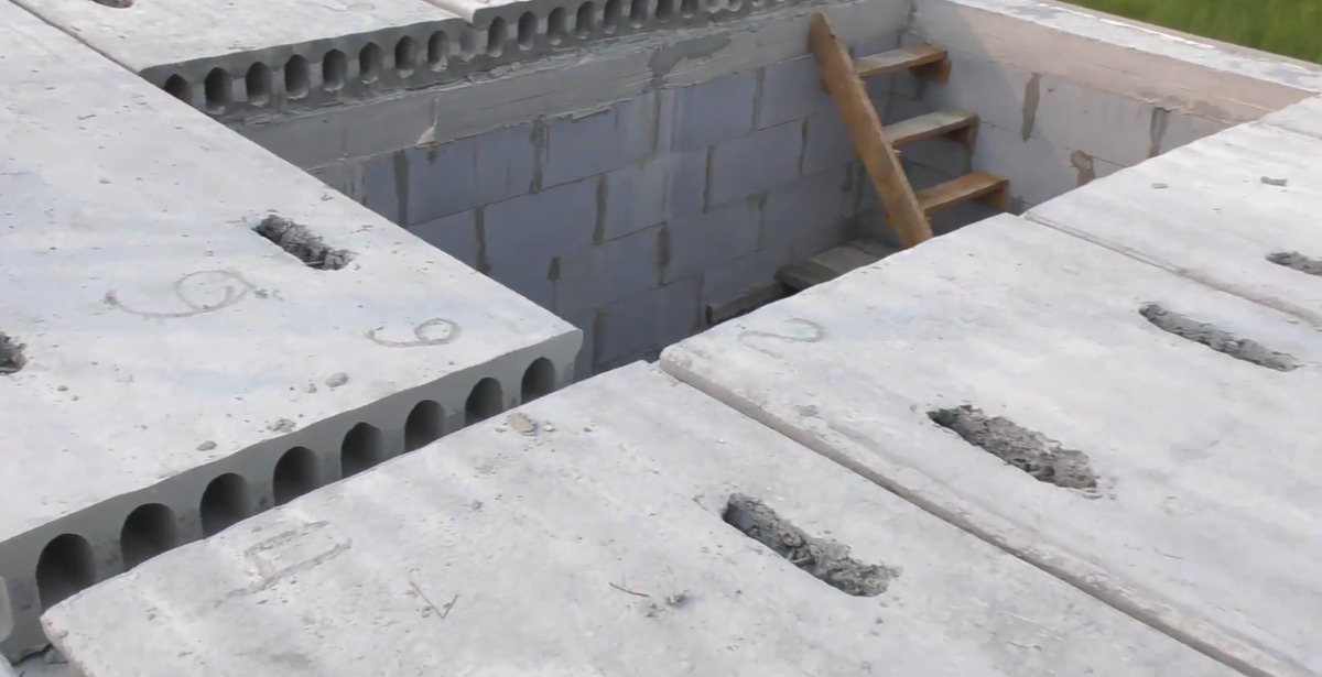 Регламент анкеровки плит перекрытия: Расчет нагрузок и выбор крепежных элементов