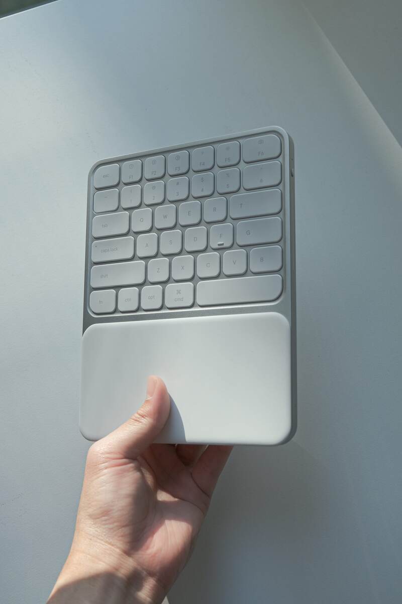    Анонсирована «идеальная» сплит-клавиатура Compose в минималистичном дизайне