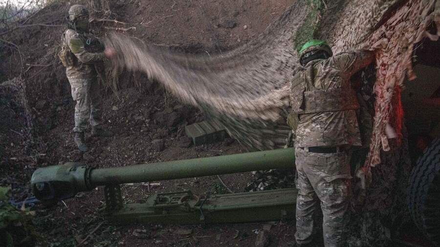    Фото: TASS/AP/Evgeniy Maloletka