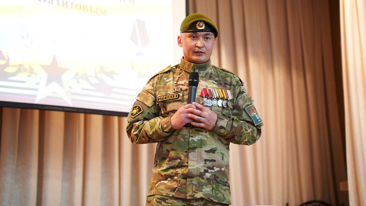    Руслан Вахитов займётся патриотическим воспитанием в Югре