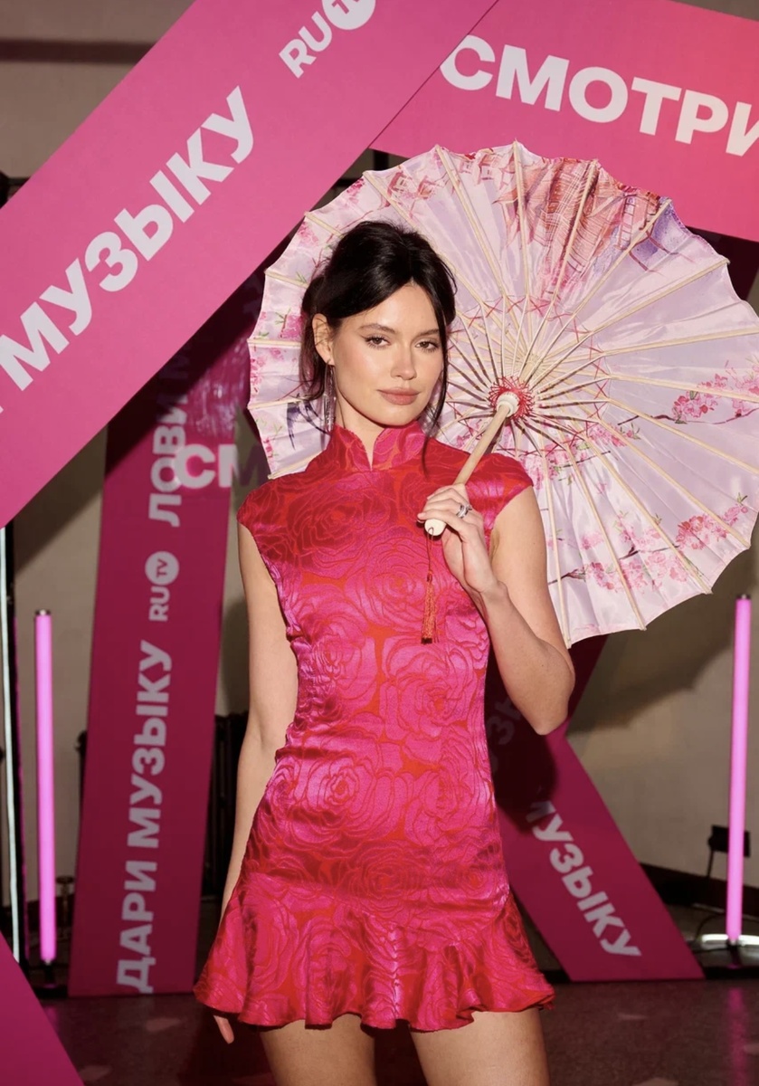 Листайте вправо, чтобы увидеть больше изображений