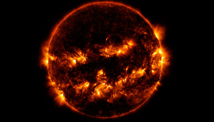 Сильнее грянет буря? Ученые предупреждают: Солнце способно ударить по планете так, что мало не покажется