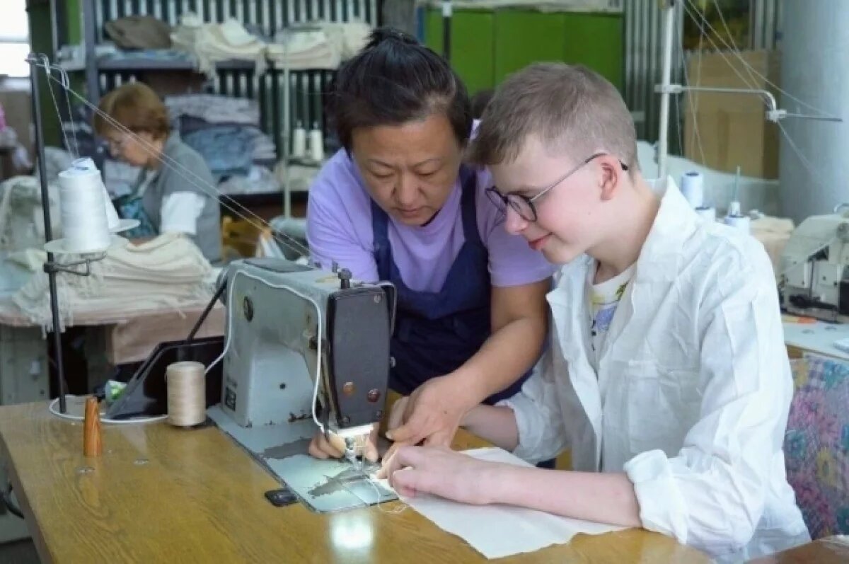    Не только листовки.