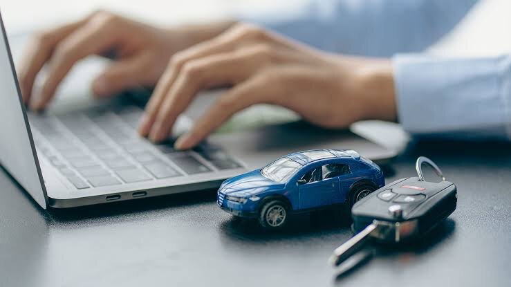 Как проверить б/у автомобиль при встрече в 2026: чек-лист для не-автомеханика