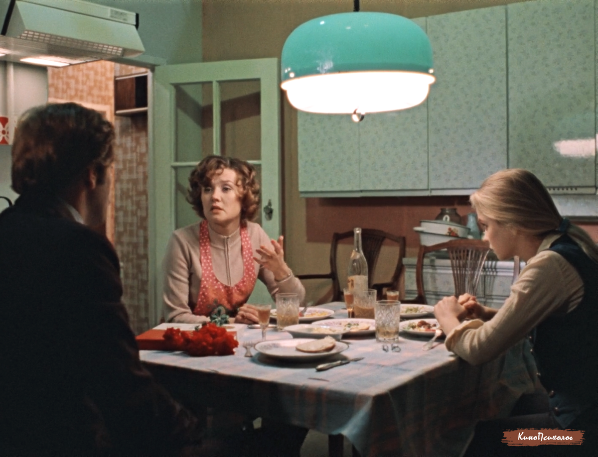 "Москва слезам не верит", скриншот.