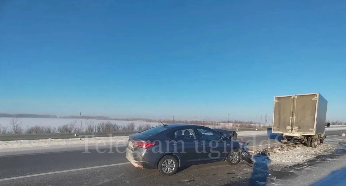    В единственной за сутки автоаварии в Югре столкнулись три автомобиля