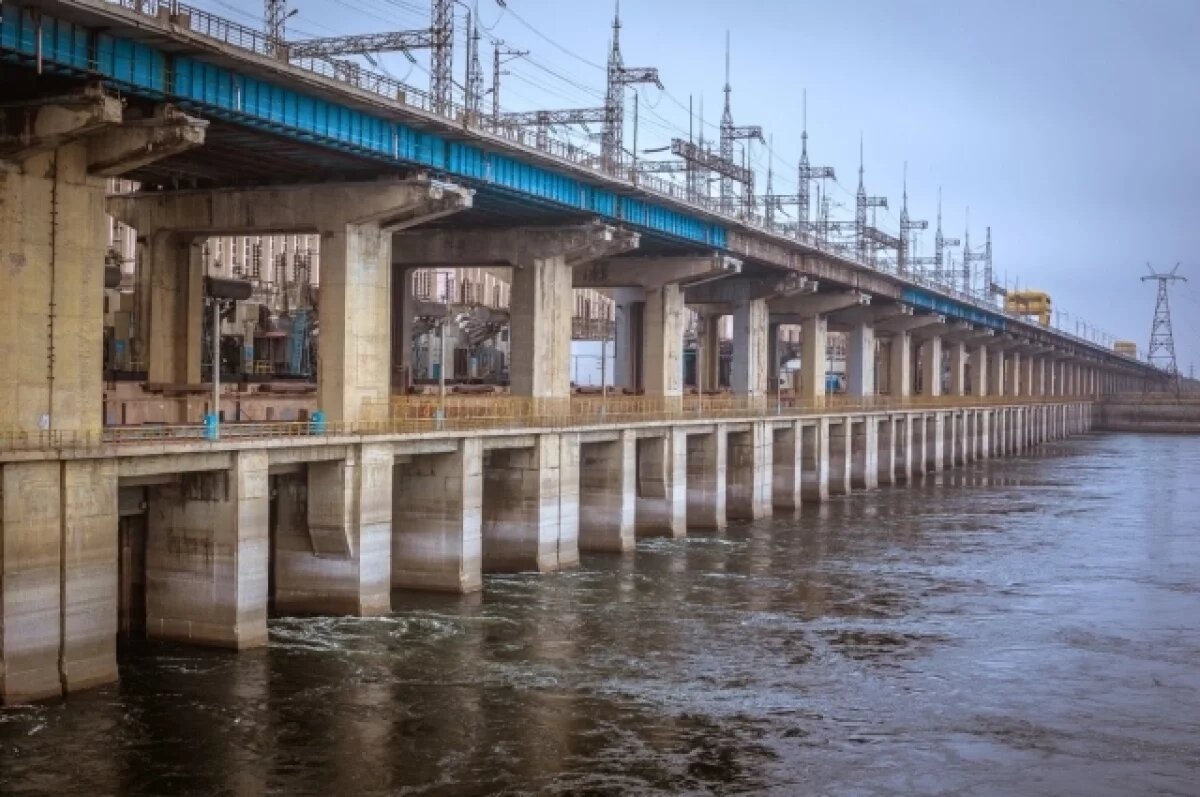    Январский режим ГЭС.