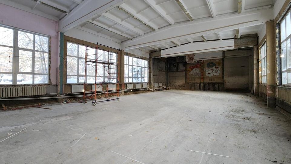     REGIONS / Артем Мишуков