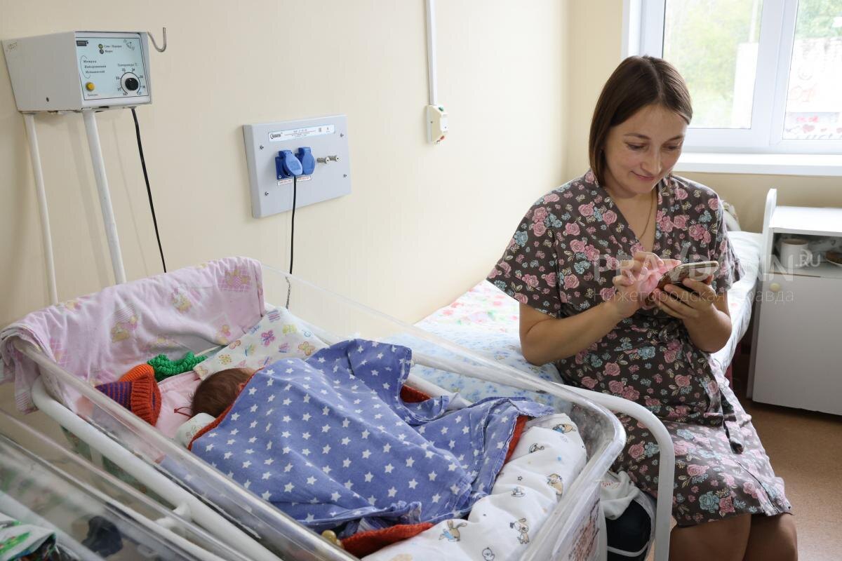    С начала 2025 года в роддомах Нижегородской области заработала услуга регистрации новорожденных