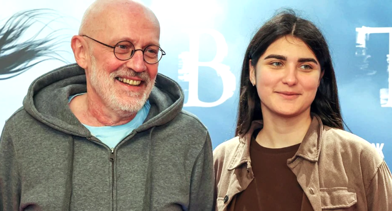 на фото Александр Гордон и Алина Михайлова