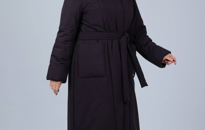 Женское зимнее пальто оверсайз модель Еп 2459, длина 120 см, утепл