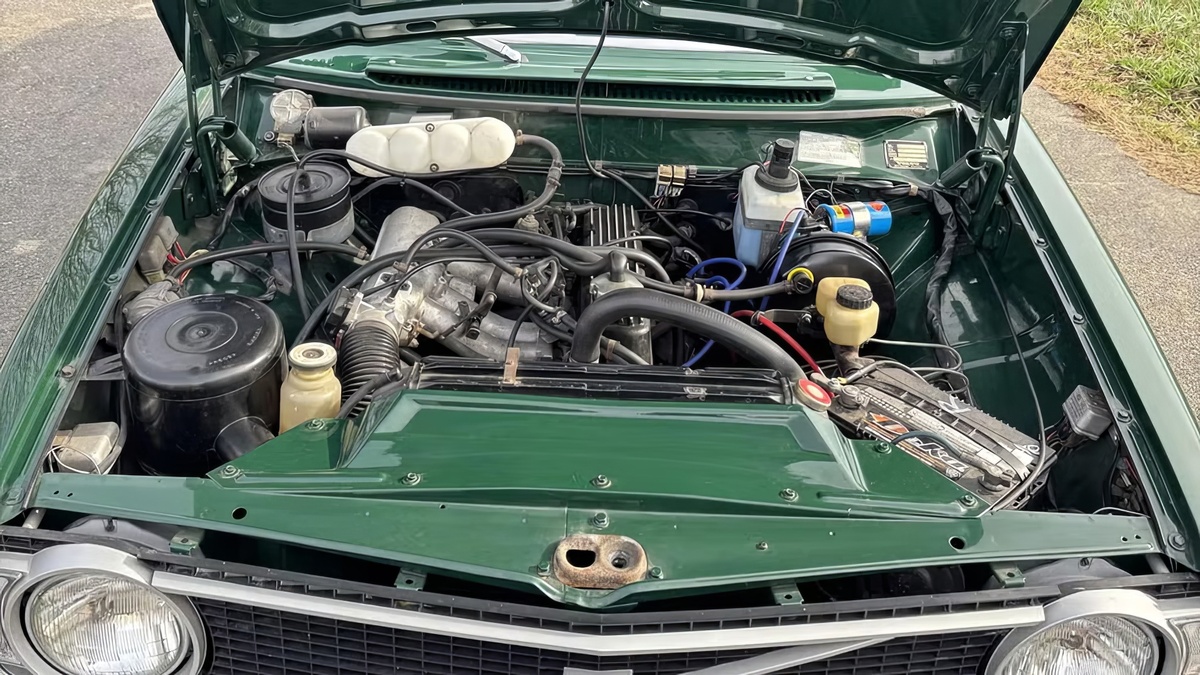 ©Bring a Trailer ©Volvo 