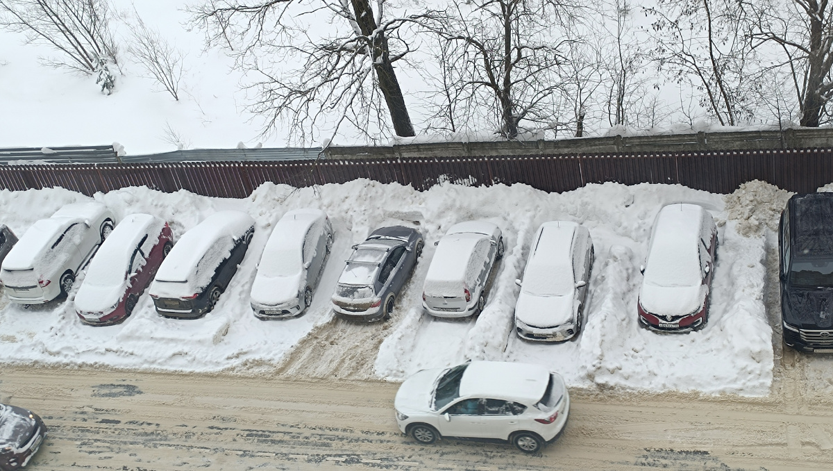 История о том, как одна вечерняя поездка в сервис избавила меня от зимней паники и заставила стартер крутиться «как летом». Делюсь опытом, чтобы вы не повторяли моих ошибок с выбором масла.