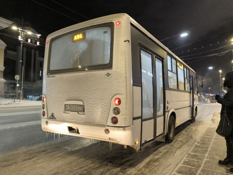    С инициативой увеличения стоимости оплаты за проезд до 50 рублей в мэрию обратились перевозчики Анна КОВАЛЕВА