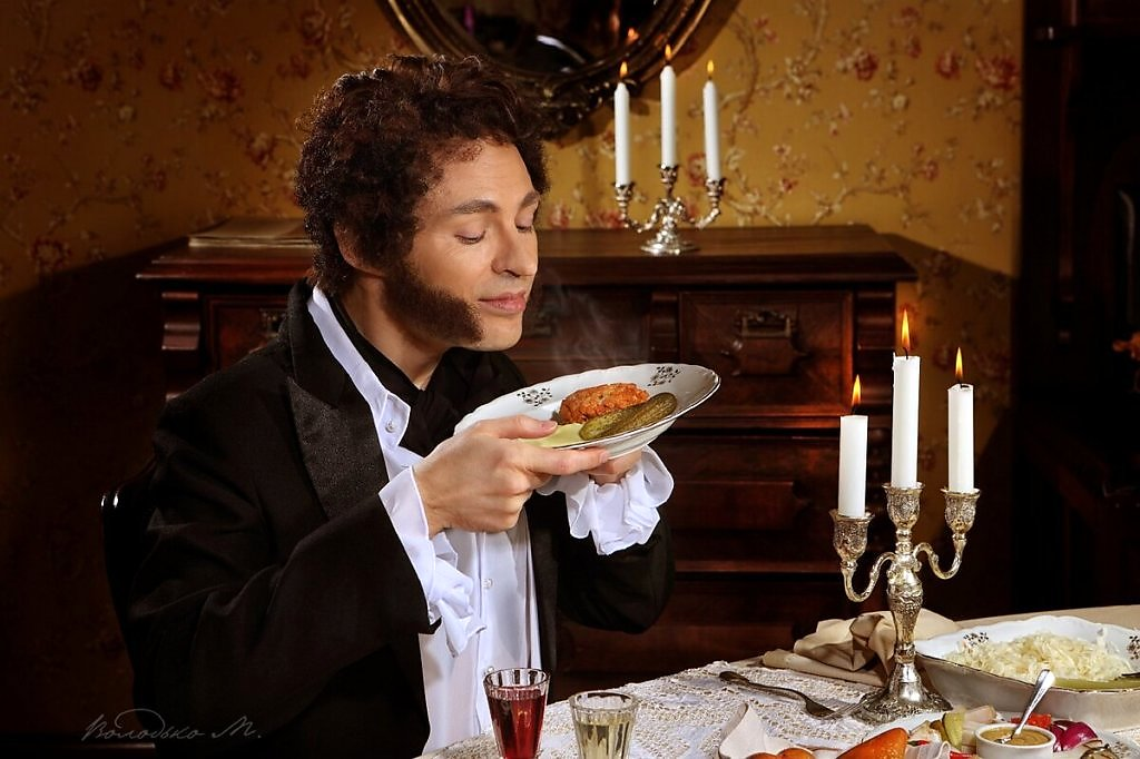 Источник фото https://www.neizvestniy-geniy.ru/cat/playcasts/iscusstvo/2492306.html?time=1697437152