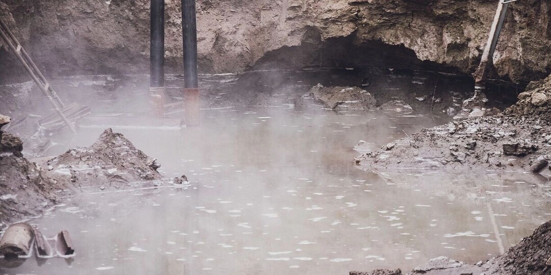 «Вот это прорыв!»: топ-10 крупнейших коммунальных ЧП этой зимы