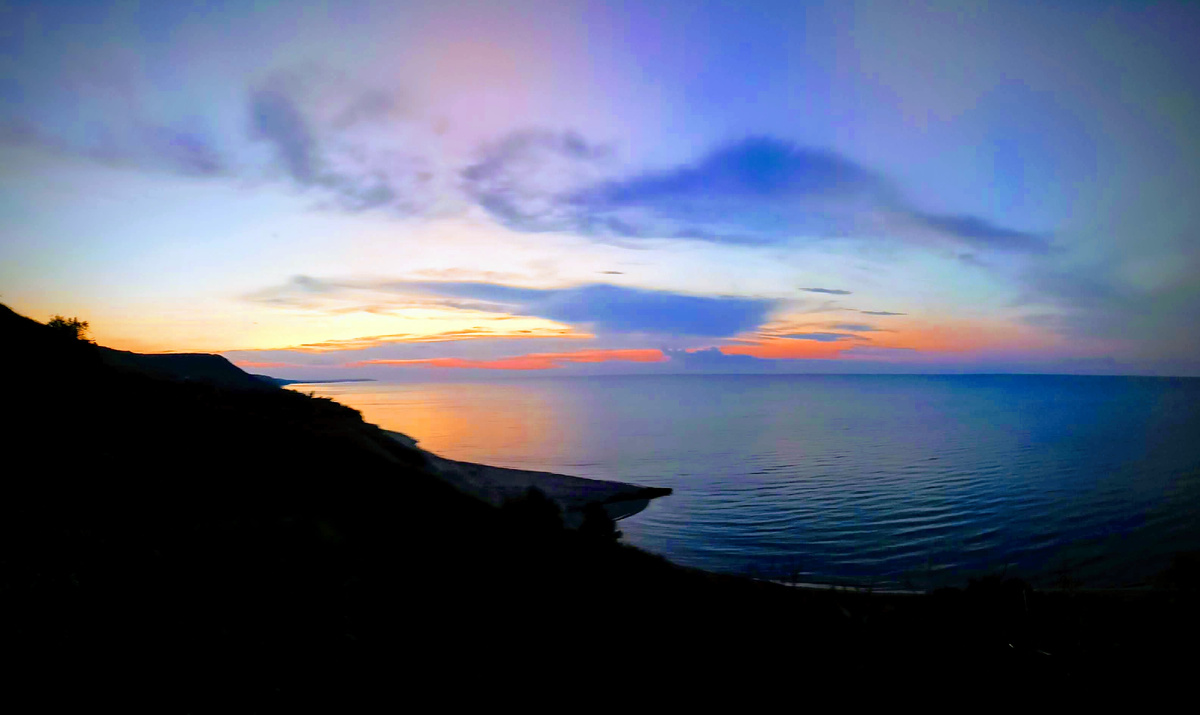 Закат над Азовским морем 