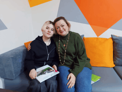 Знакомство Юлии со Светой.