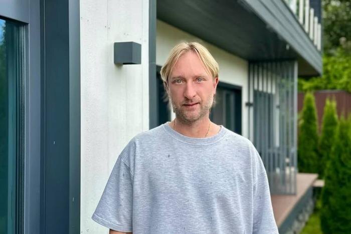 Евгений Плющенко. Обложка © Telegram / Евгений Плющенко