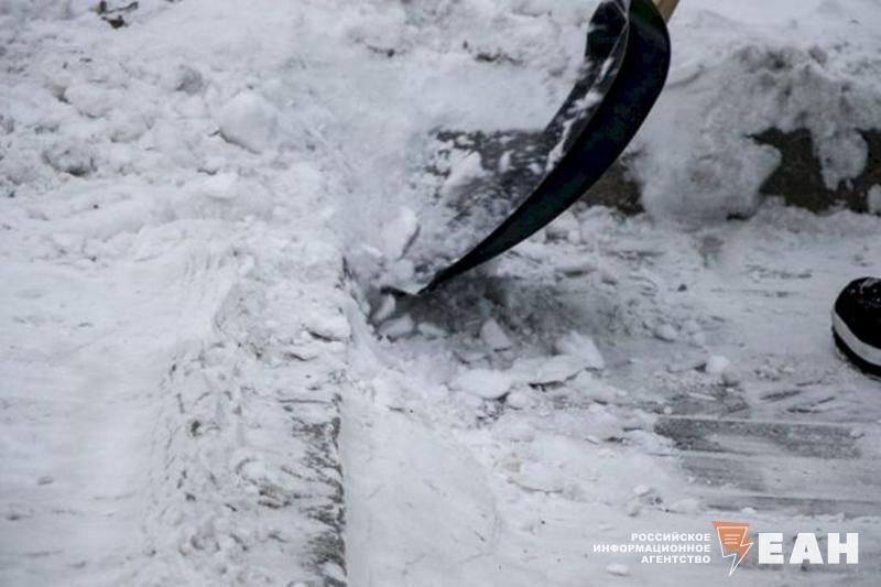    ЕАН. Уборка снега