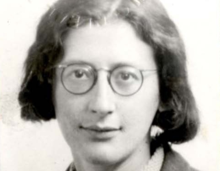 Философ Симона Вейль родилась 3 февраля 1909 года в Париже