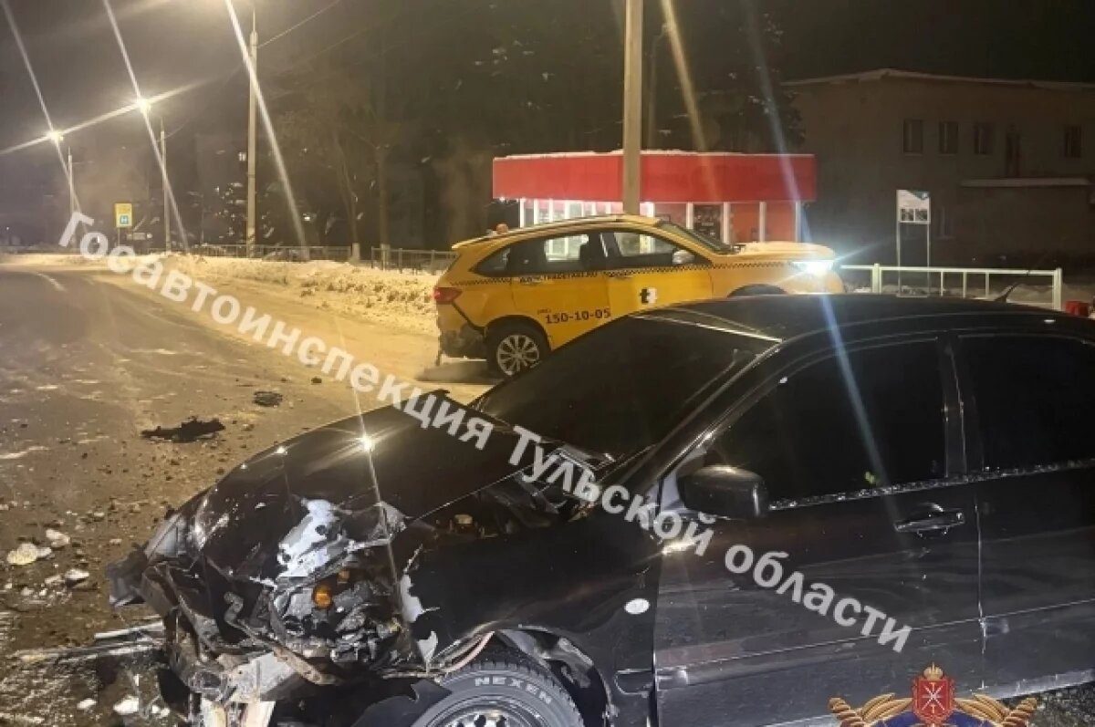    Пассажир «Мицубиси» пострадал в ДТП в Плавском районе