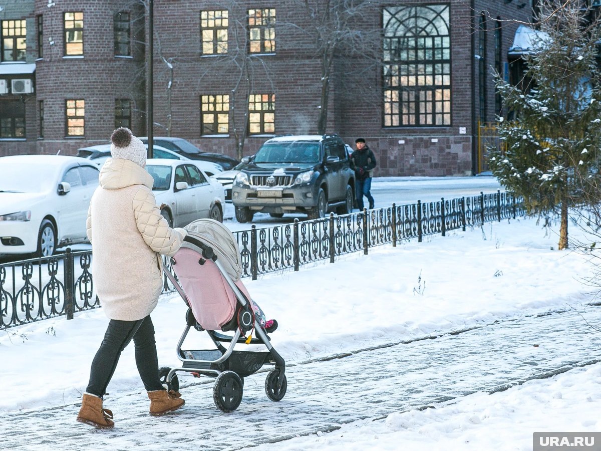     Кто-то выбирал своим детям простые, а кто-то - замысловатые имена