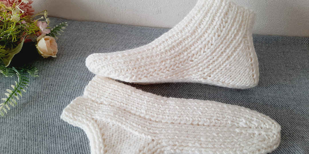 Теплые носочки, следочки..