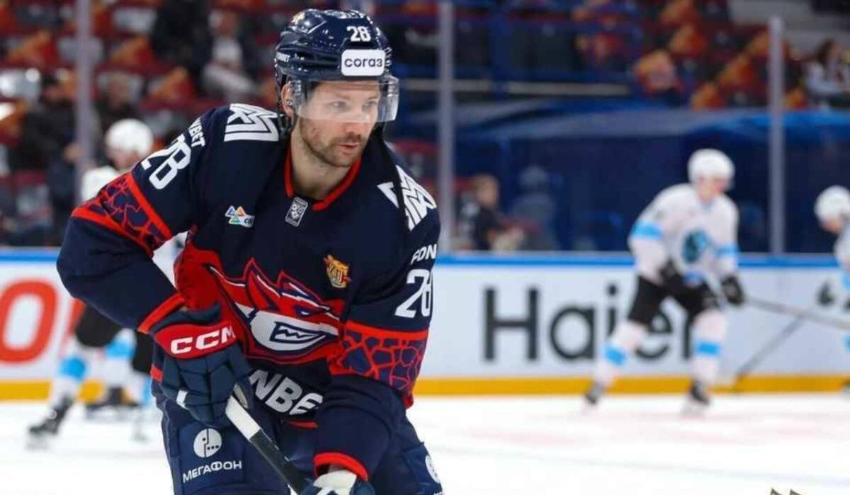     Сергей Толчинский. Источник: chel.kp.ru Автор фото: Пресс-служба ХК "Металлург"