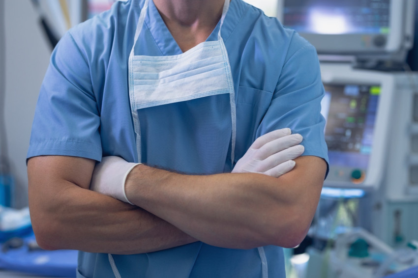 Врачи стабильно в топе дефицитных професиий. Фото: rupixel.ru