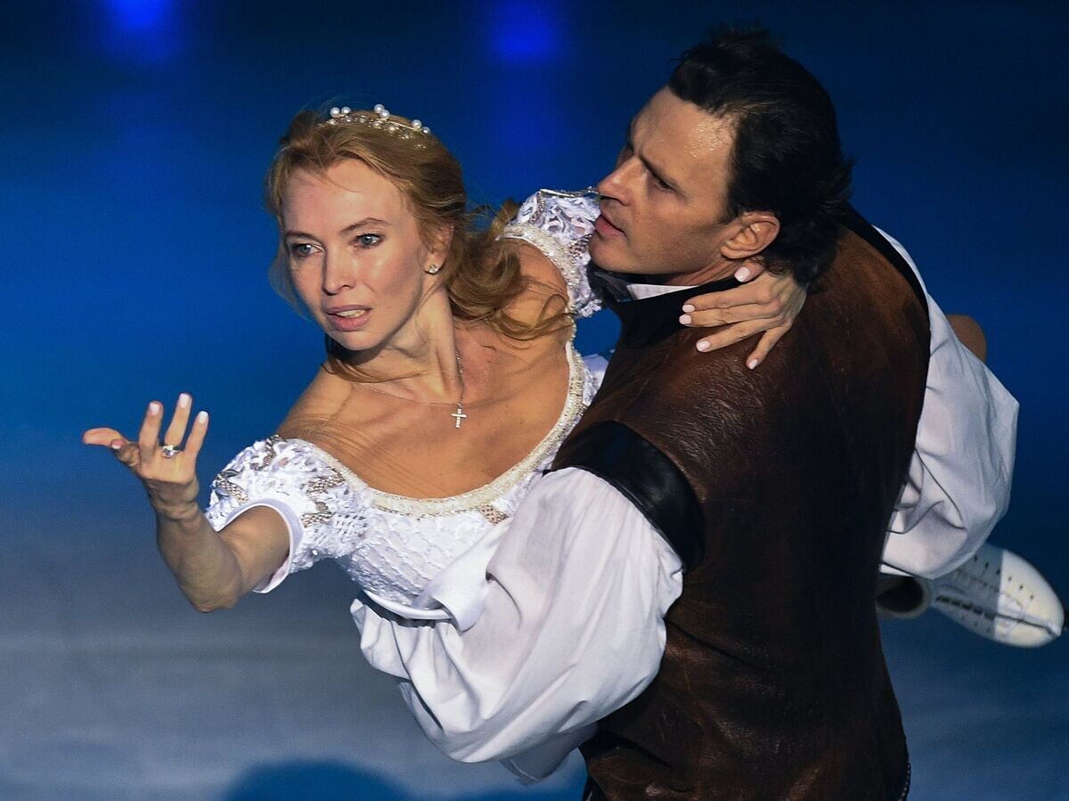    Фигуристы Татьяна Тотьмянина и Максим Маринин | © РИА Новости / Александр Вильф