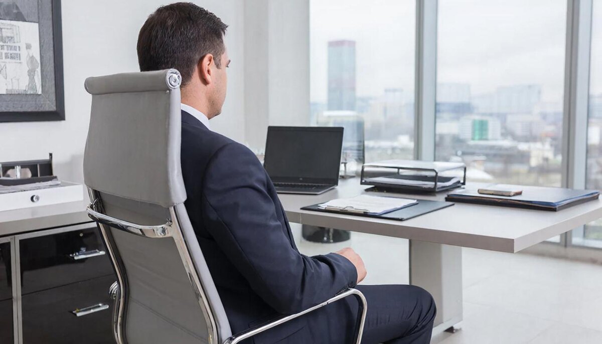 Государственный чиновник.