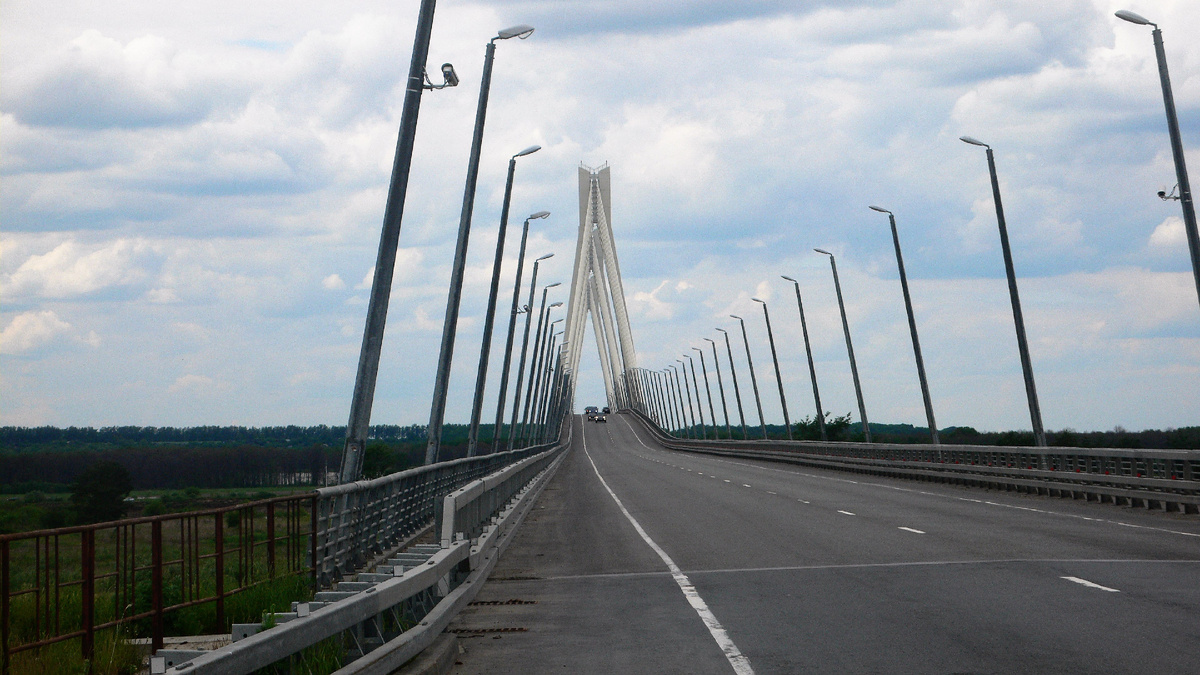 Мост через Оку