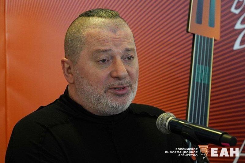    ЕАН. Вадим Самойлов